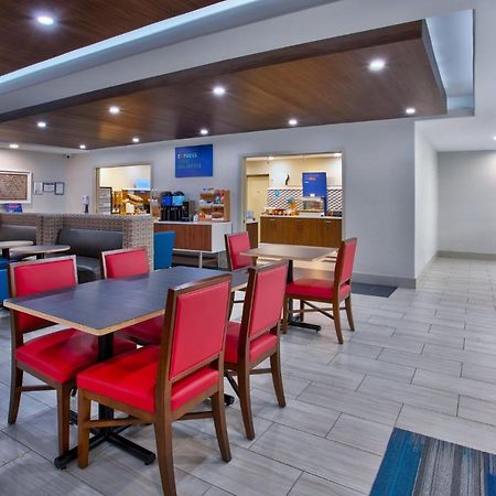 Holiday Inn Express Hotel And Suites Katy By Ihg Buitenkant foto
