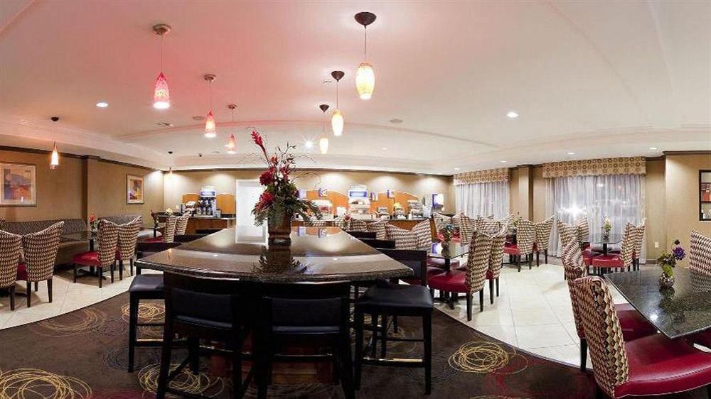 Holiday Inn Express Hotel And Suites Katy By Ihg Buitenkant foto